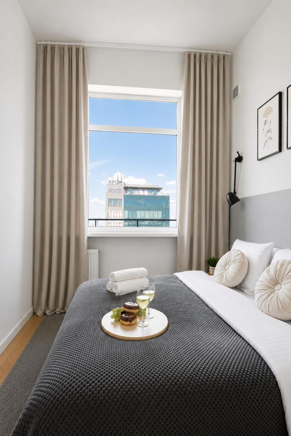 Bed, Natural landscape, View (from property/room), Living room, Photo of the whole room, Bedroom