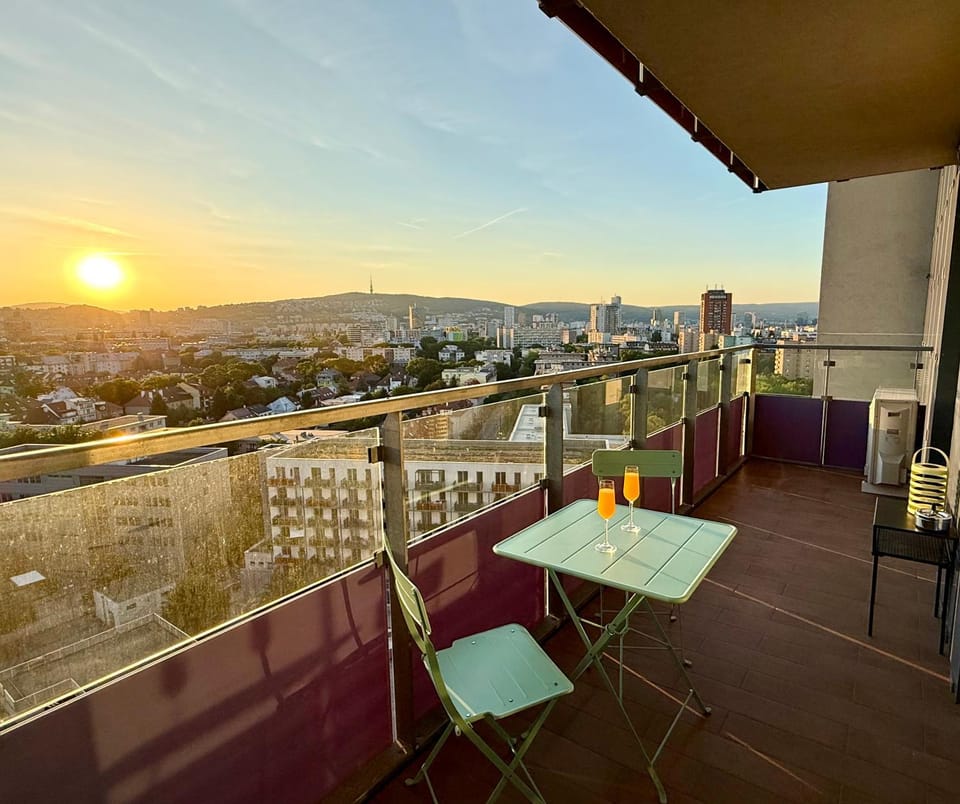 Free Parking I Book the view I Close to City Centre Apartment in Bratislava