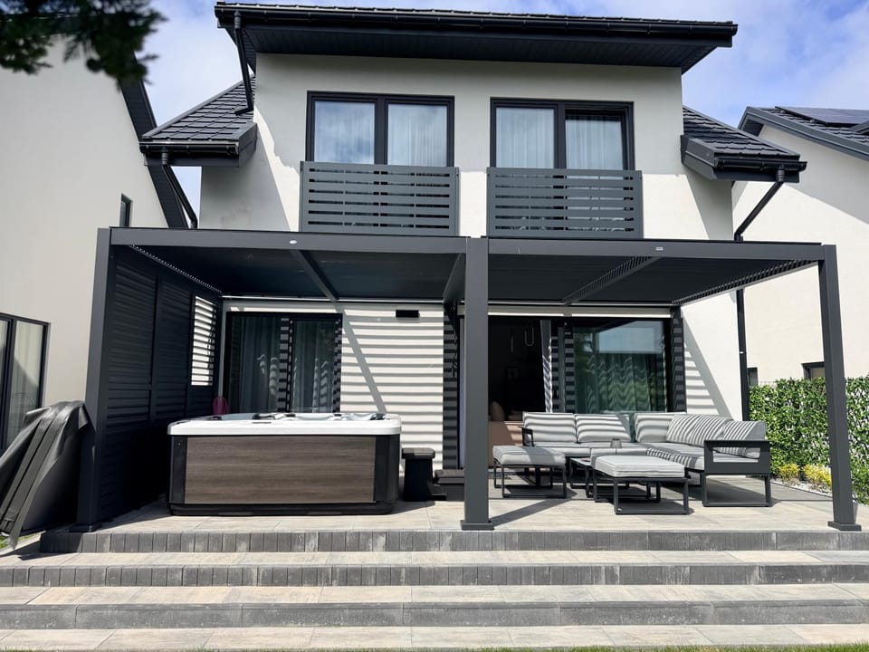 Patio, Balcony/Terrace