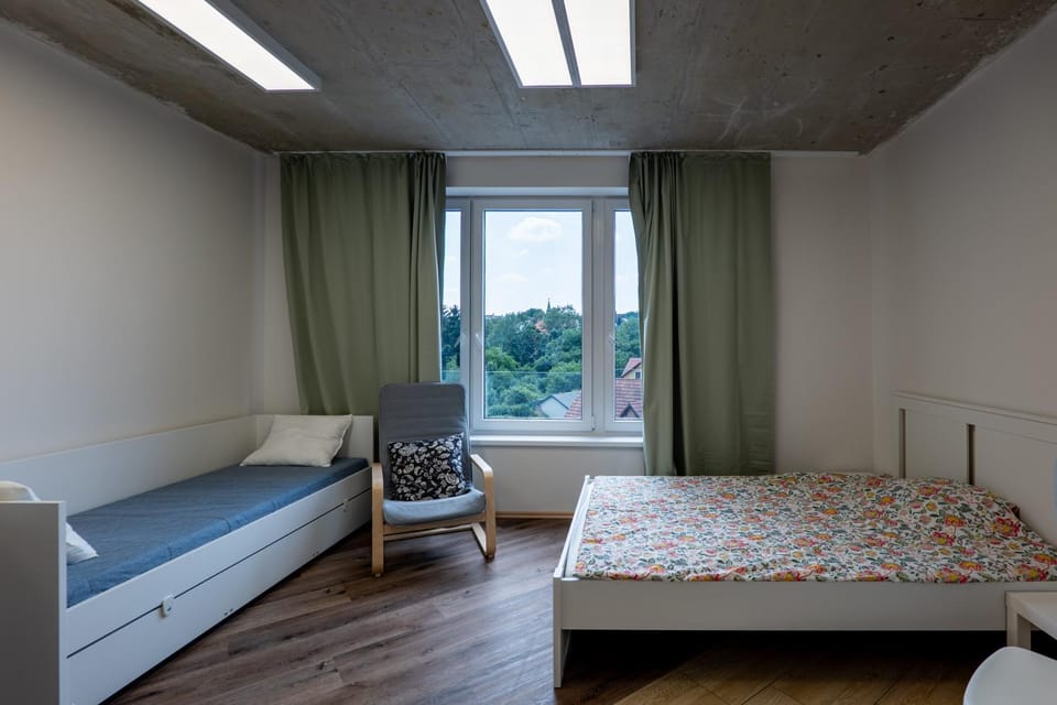 Brand new studio Penthouse #39 close to center with FREE parking Apartment in Prague
