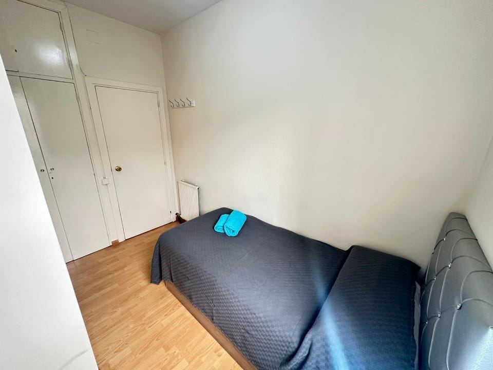 Rooms París157 Bed and Breakfast in Barcelona