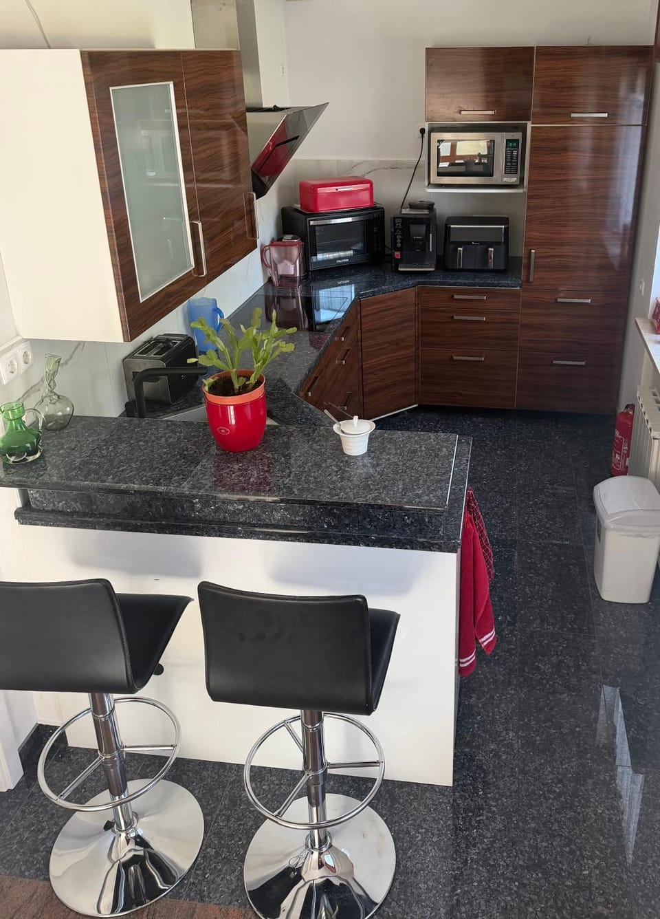 Kitchen or kitchenette, stove