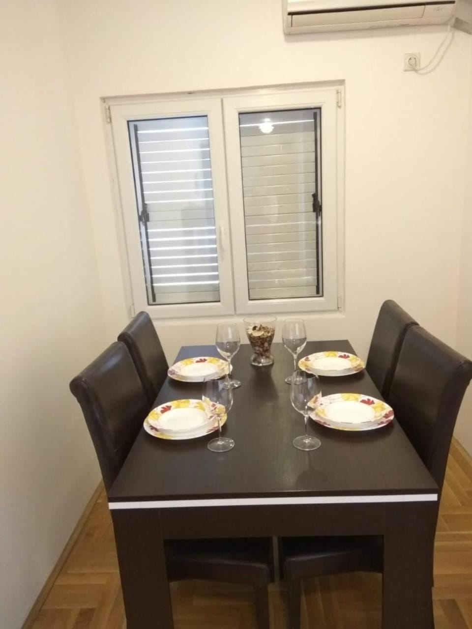 Mistral Breeze Apartment Apartment in Kotor Municipality