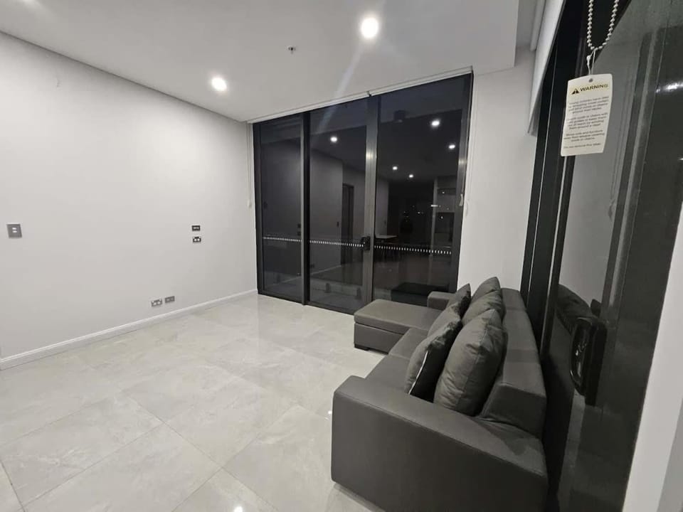 Mascot 2 beds 65 Close to station easy to anywhere Apartment in Mascot