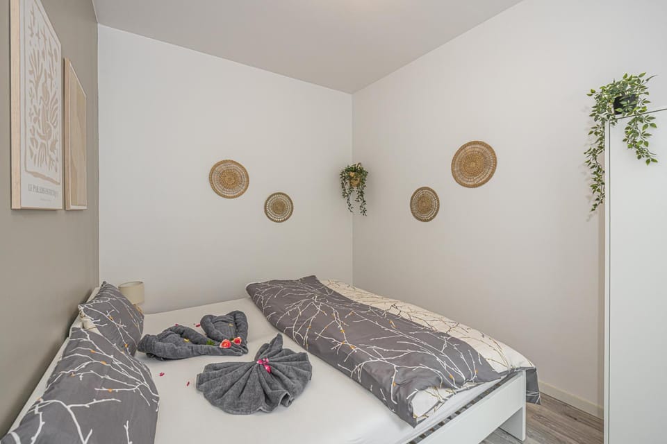 A2 ruhiges 2-Zimmer-Studio Apartment in Halle Saale