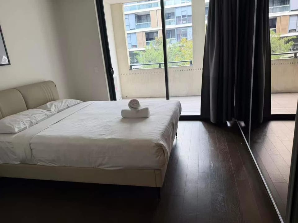 Mascot 2 beds 06 Close to station easy to anywhere Apartment in Mascot