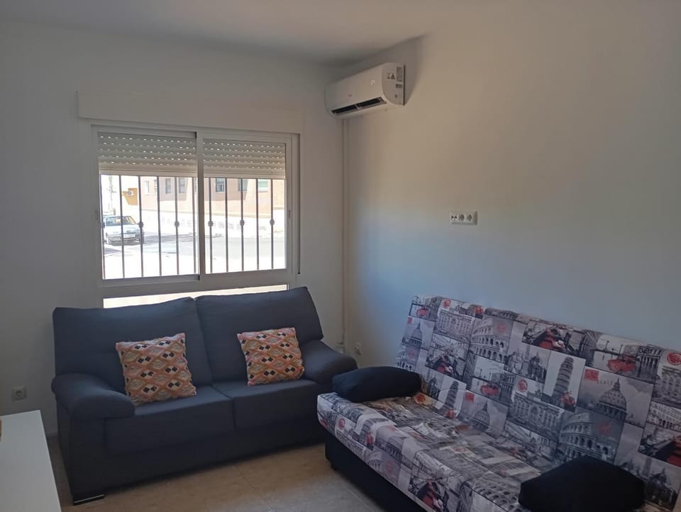 Apartamento a 300 metros de la playa y cerca del Puerto Deportivo Apartment in Aguadulce