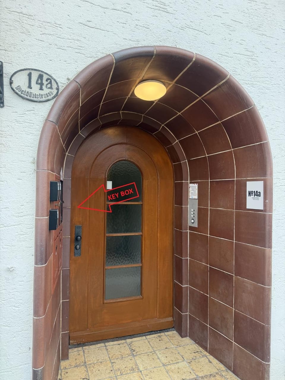 Facade/entrance