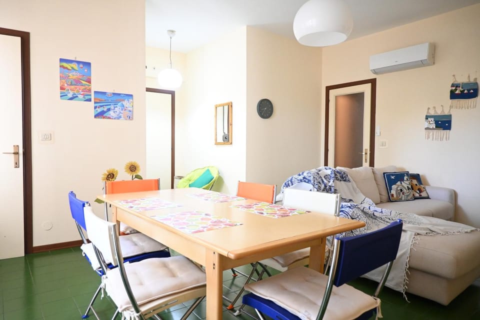 P108 - Porto Recanati, ampio trilocale a due passi dal mare Apartment in Marche