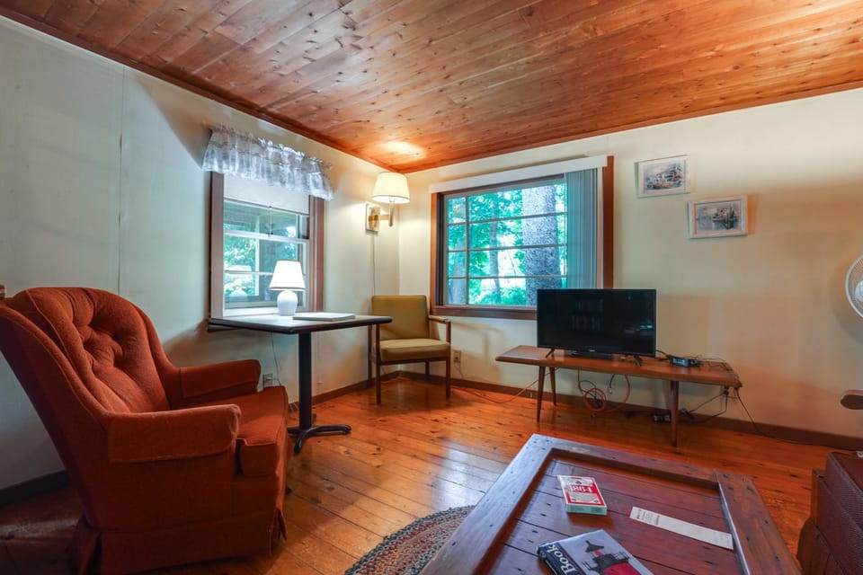 3 Mi to Hiking & Beaches: Rustic Maine Cabin Cabin in Stockton-Springs