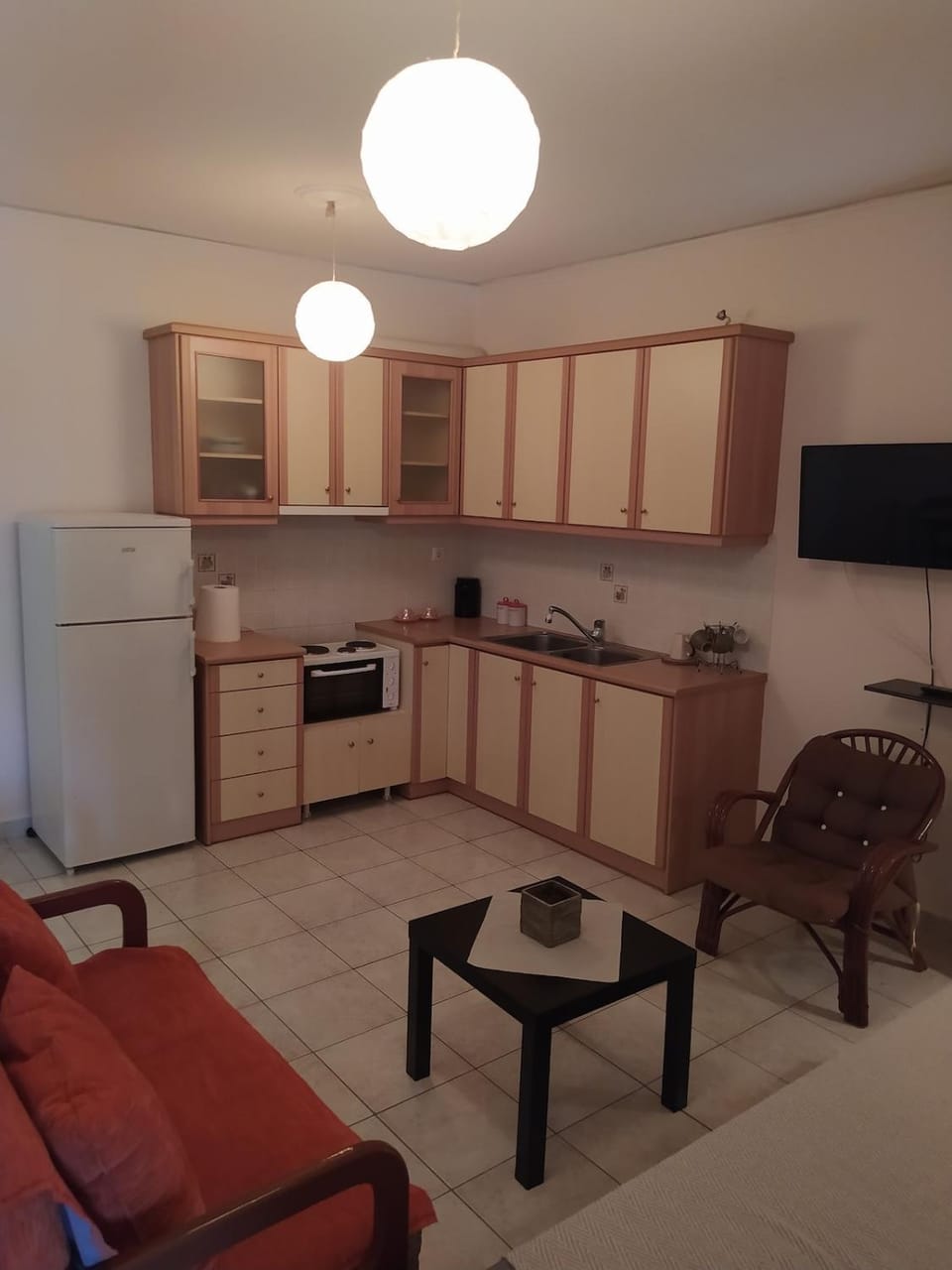 Kitchen or kitchenette