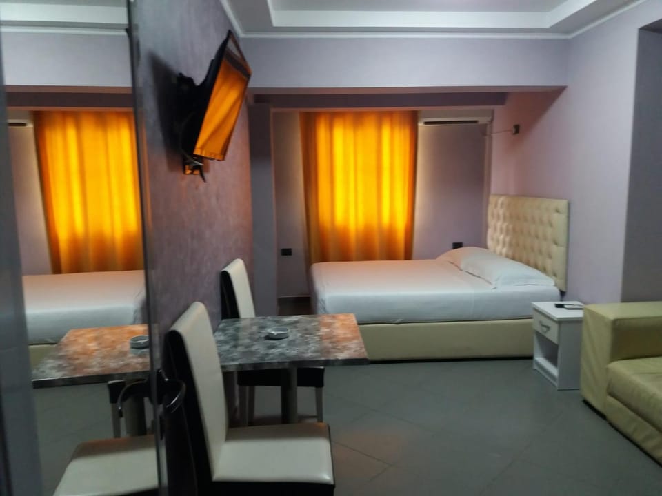 Seating area, Bedroom