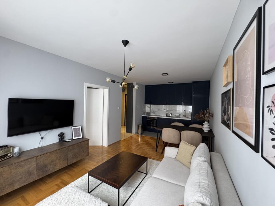 TV and multimedia, Living room