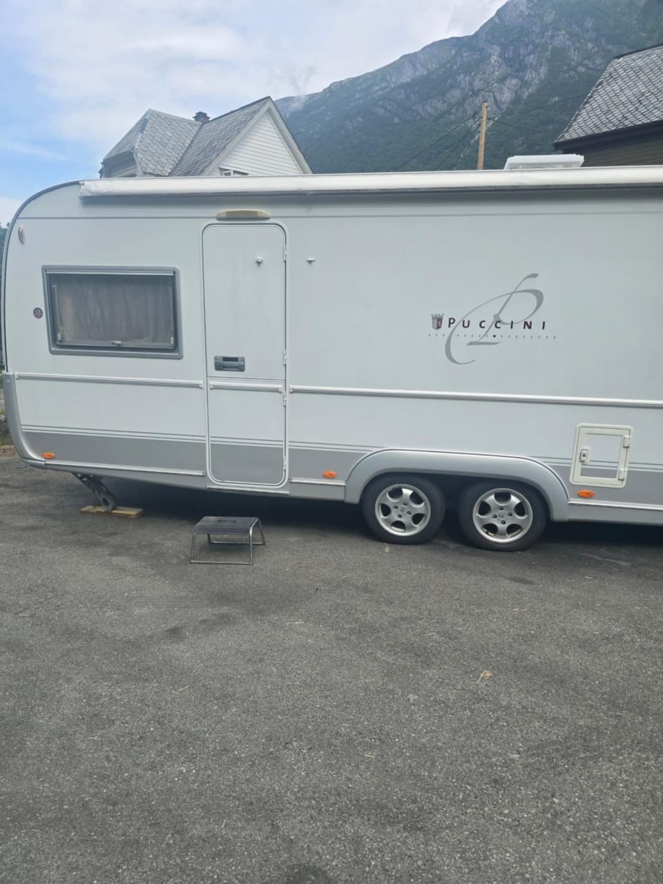 Tabber Trolltunga caravan Campground/ 
RV Resort in Vestland