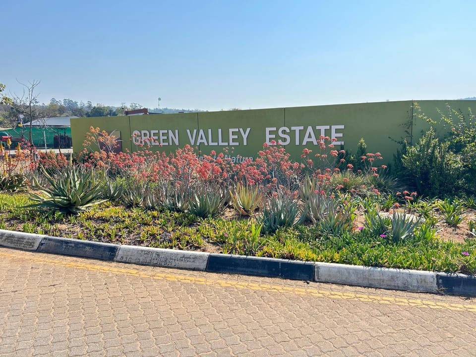161 green valley Apartment in South Africa