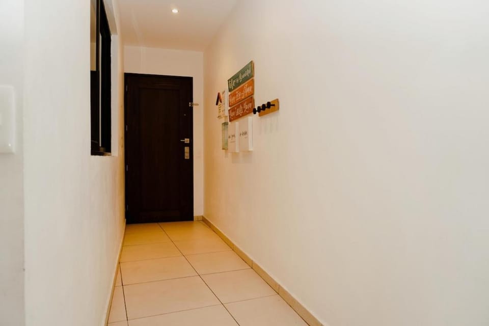 Full apartment in La Escalón, 3 bedrooms Apartment in San Salvador