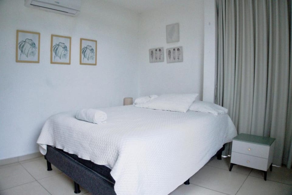 Full apartment in La Escalón, 3 bedrooms Apartment in San Salvador
