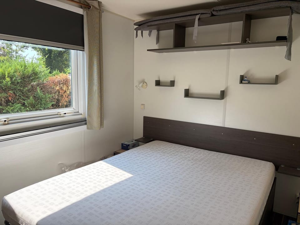 Mobil-home proche plage Campground/ 
RV Resort in Saint-Julien-en-Born