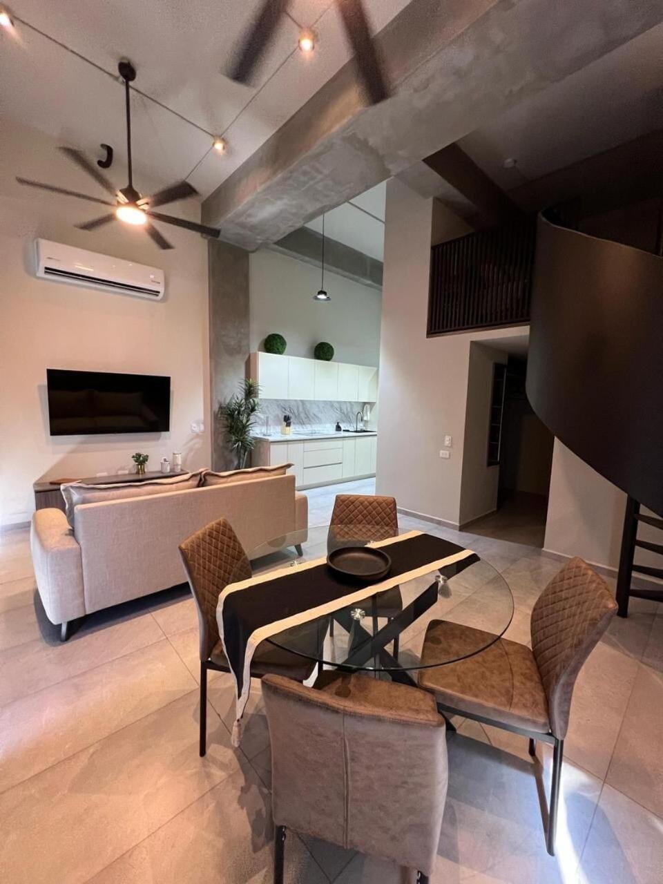 Lovely new apartment San Jerónimo Monterrey a 5 min de San Pedro Apartment in Monterrey
