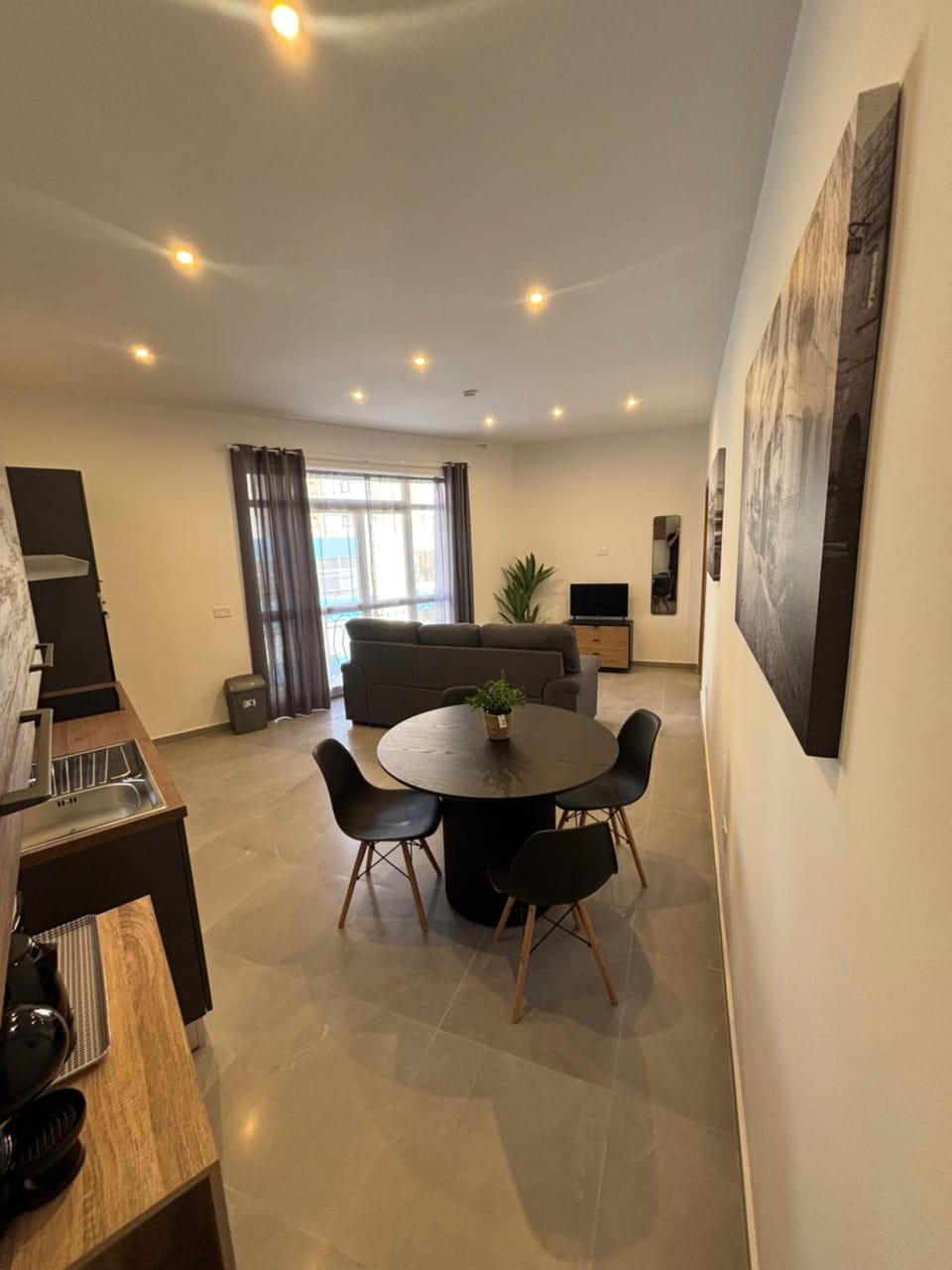 2 bedroom with Sea view Apartment in Saint Paul's Bay