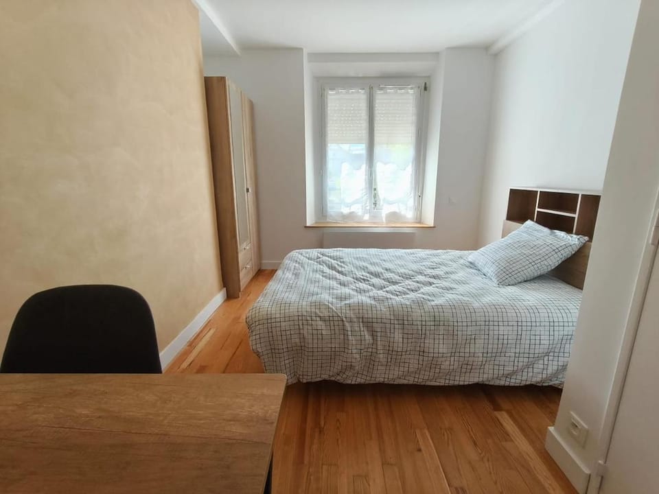 99m2 appartement proche de la mer entièrement rénové 3 chambres Apartment in Saint-Nazaire
