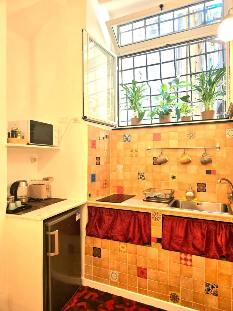 San Lorenzo Studio Flat - Self Check-in Apartment in Genoa