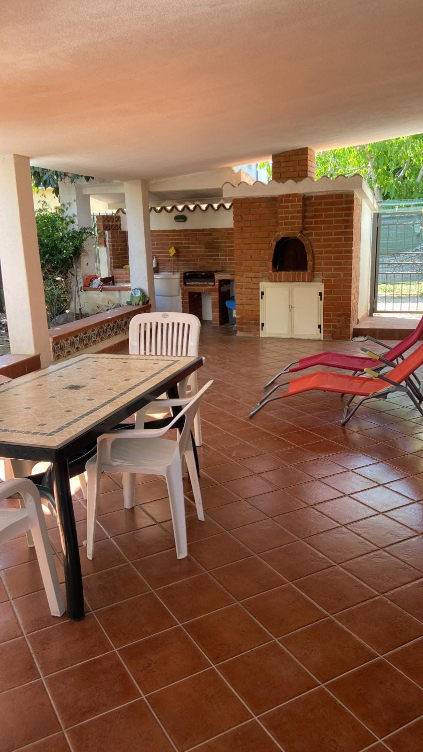 BBQ facilities, BBQ facilities