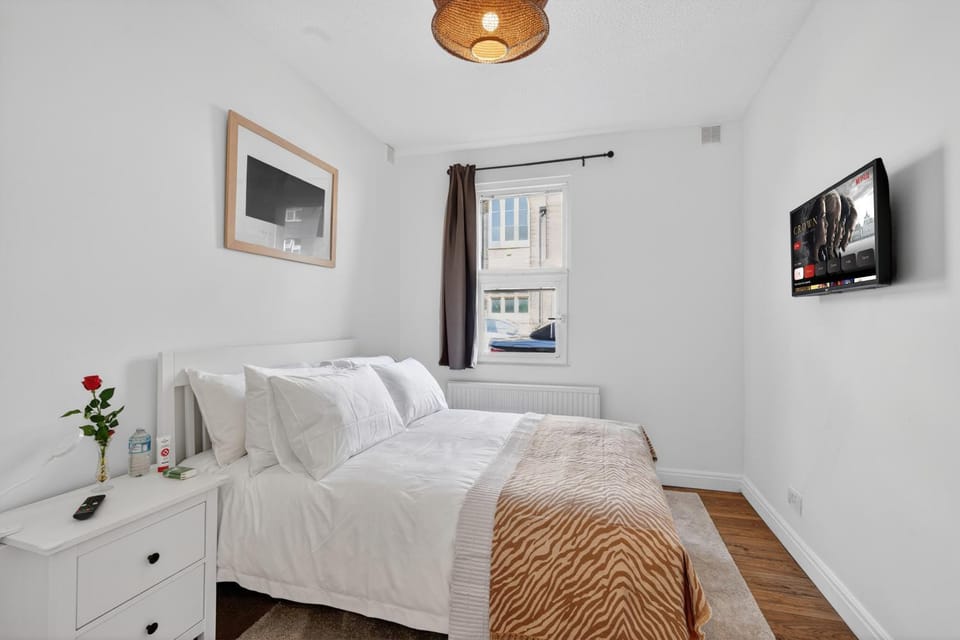 2 bedroom apartment 12 minutes from London Bridge Apartment in Croydon
