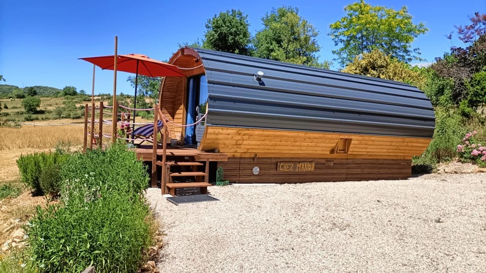 Tiny house chez Manou Luxury tent in Occitanie