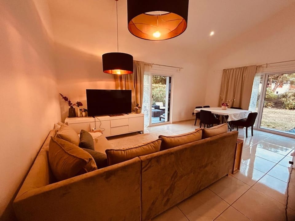 House 8 pers Beach and forest jemeressource Villa in Labenne
