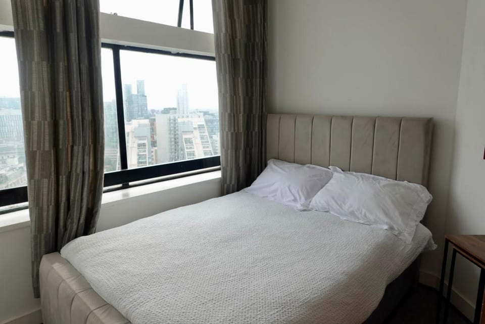 City Heights Apartments Manchester City Apartment in Salford