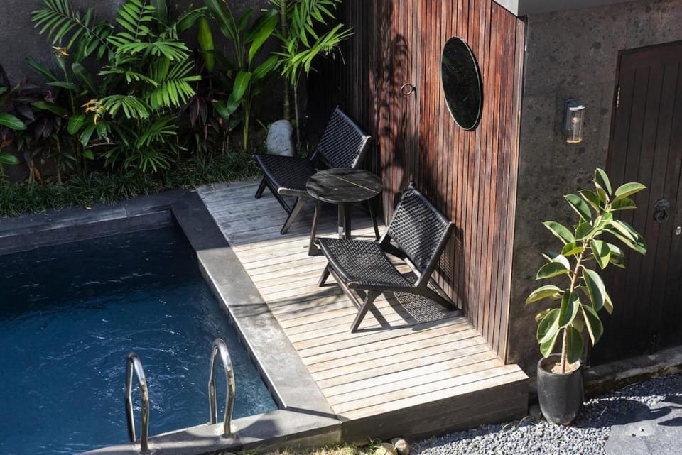 Villa Carlita Uluwatu - Modern 3BR Pool Villa Villa in Bali