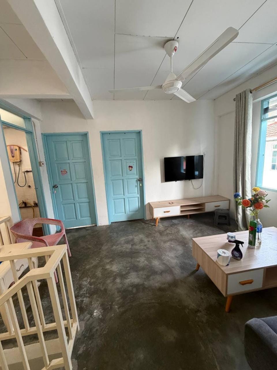 Communal lounge/ TV room, TV and multimedia, Living room, Seating area