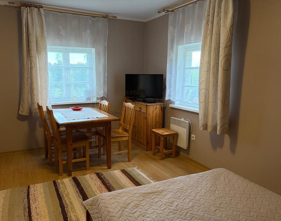 Ööbikuoru Puhkekeskuse Väike Puhkemaja House in Estonia