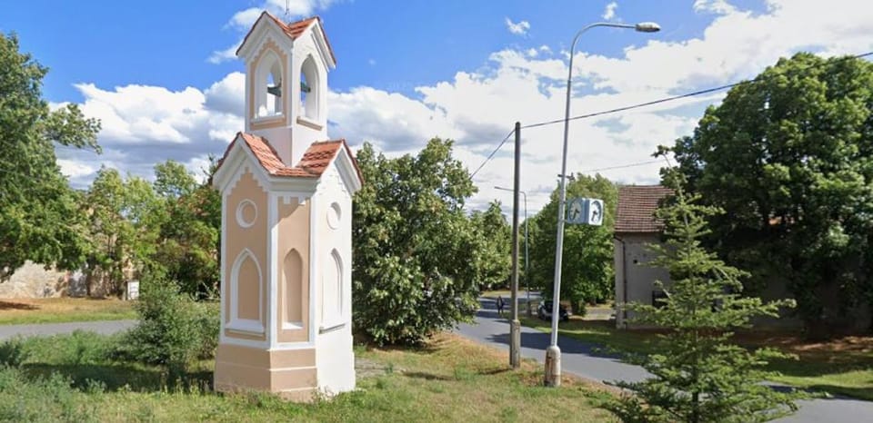 Maygarden Wellness Countryside Cottage Prague House in Prague