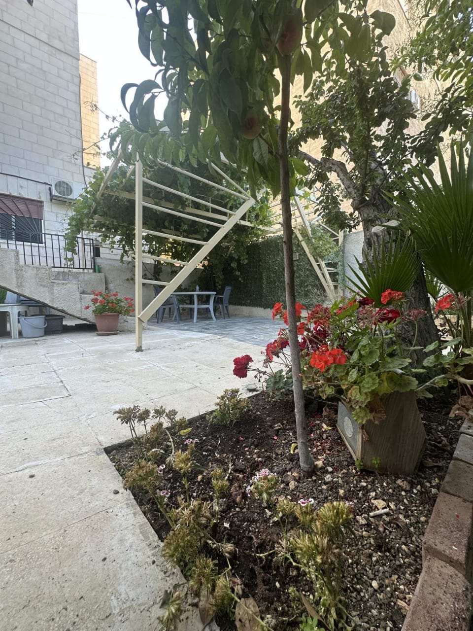 Garden, Garden, Balcony/Terrace
