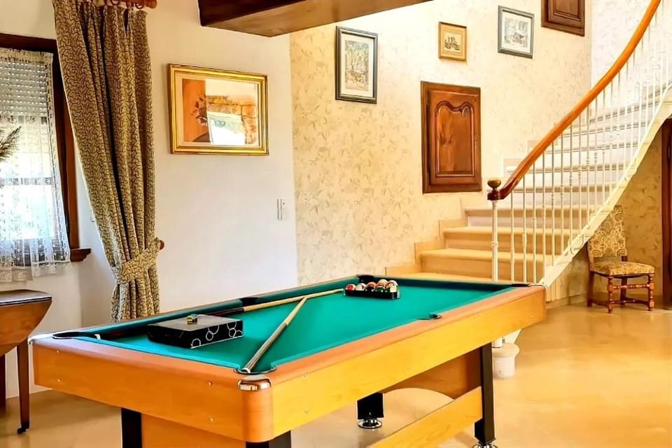 Billiard