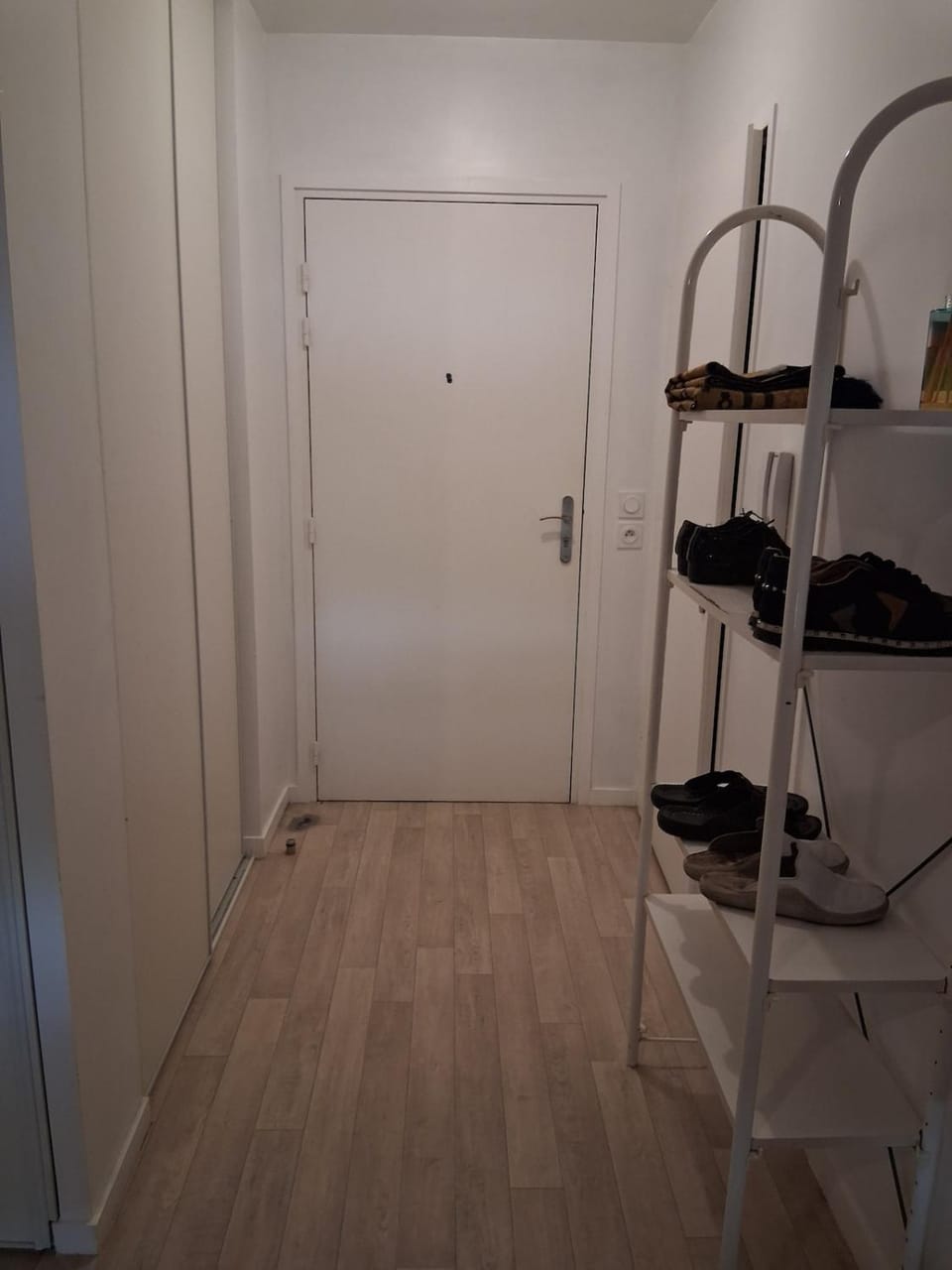 Une chambre élégante Vacation rental in Île-de-France