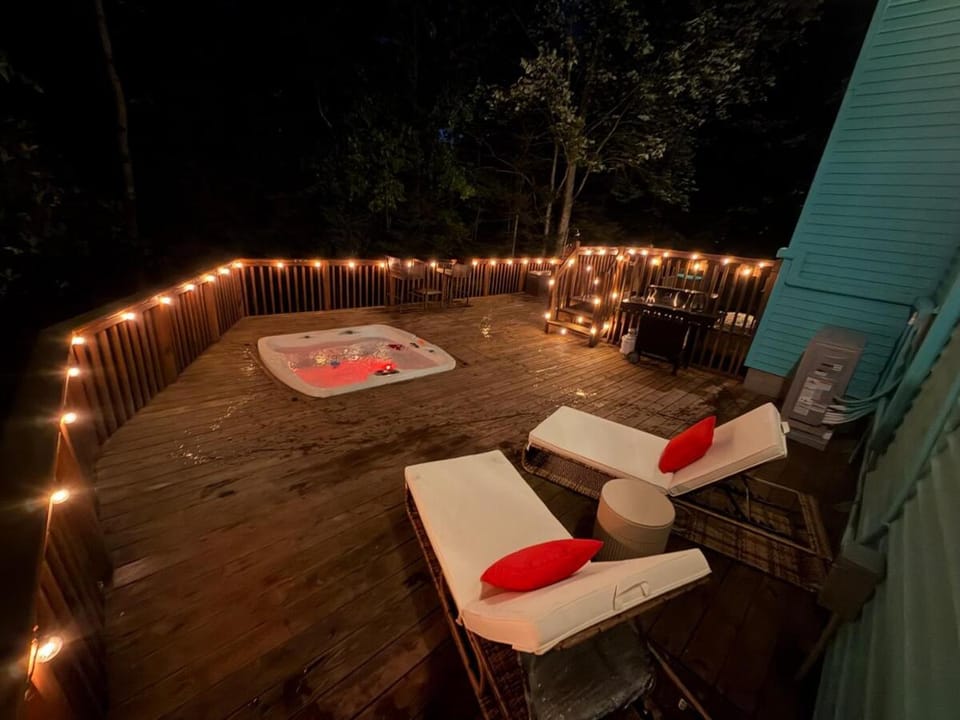 Hot Tub
