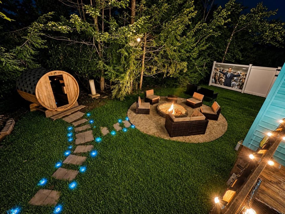 Tiffany Dreams Luxury Spa Retreat in the Poconos Chalet in Coolbaugh Township