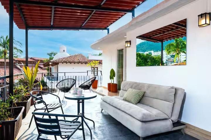 Patio, View (from property/room), Balcony/Terrace