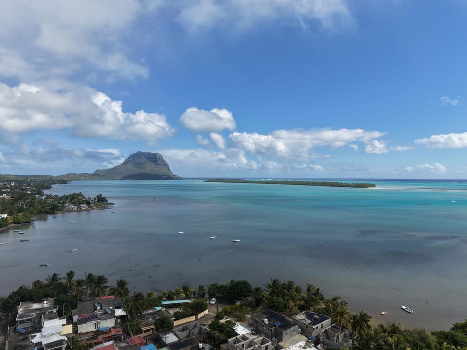 RM Westside Apartment Apartment in Rivière Noire District, Mauritius
