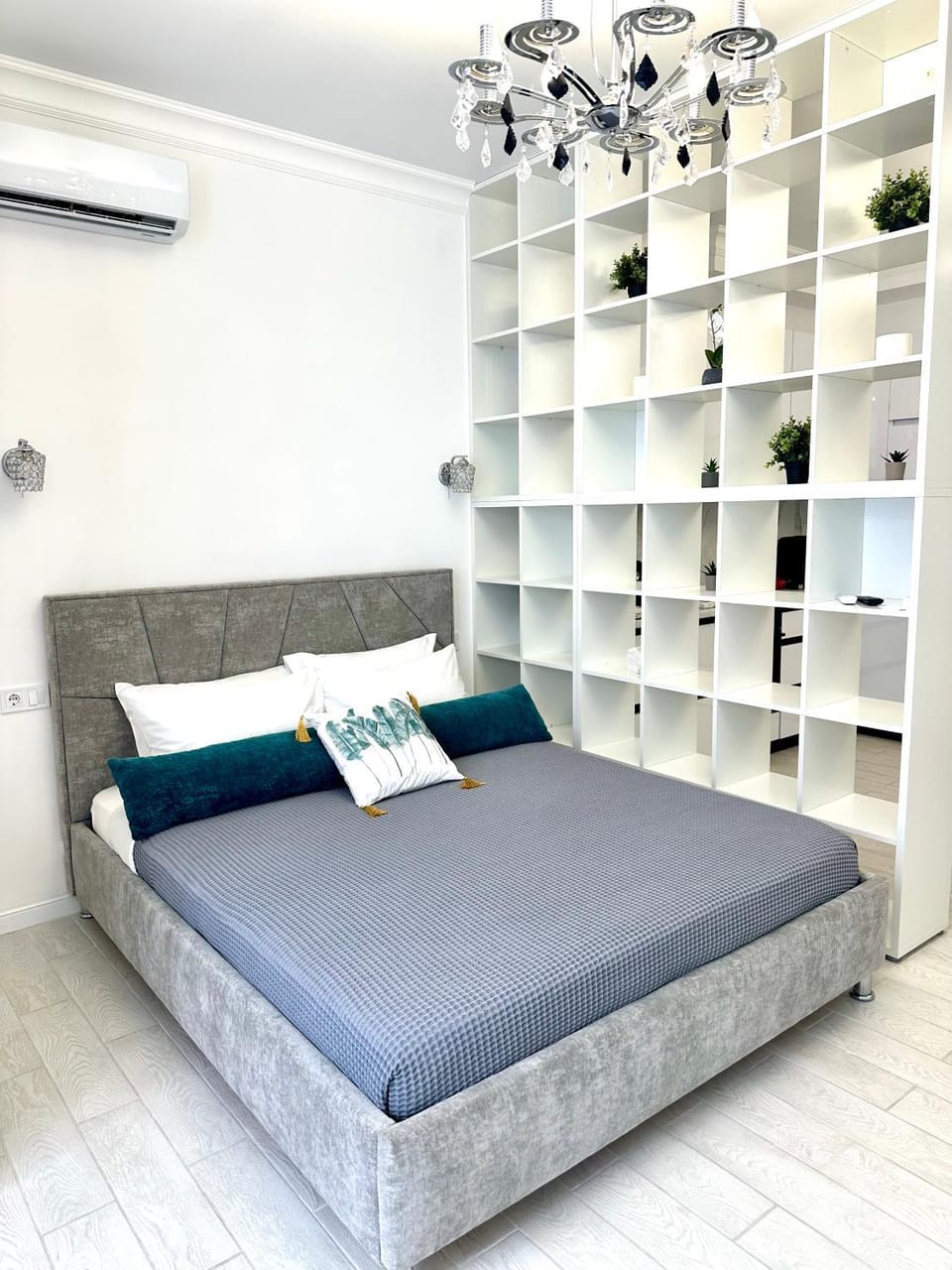 AQUAMARINE inn Apartment in Odessa