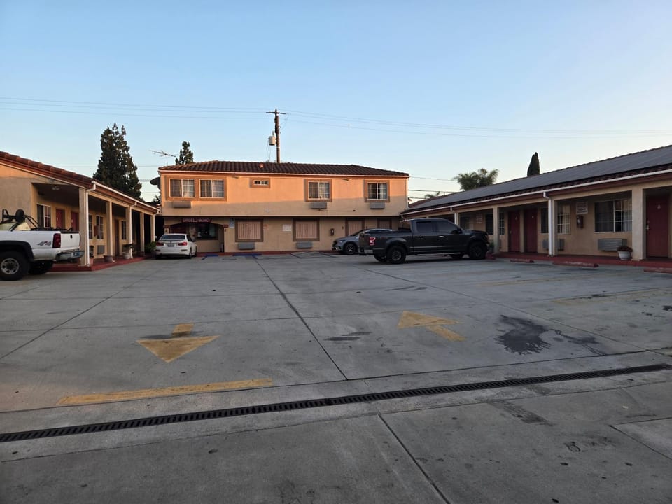 Property building, Parking