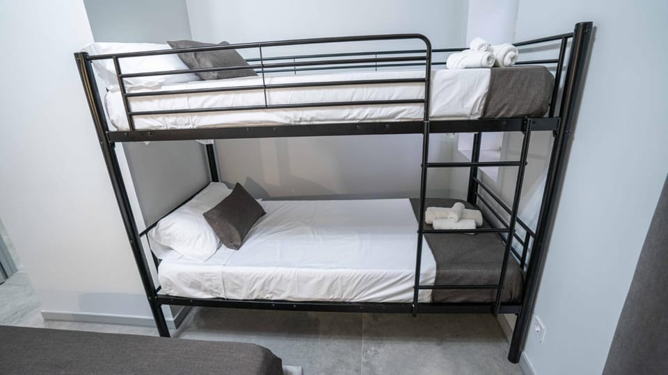bunk bed