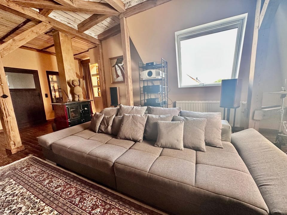 Living room, Seating area, fireplace