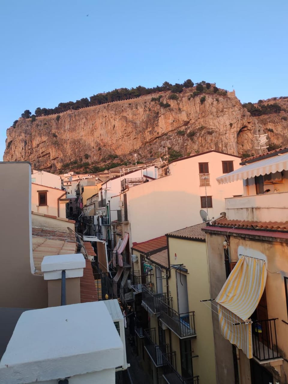 Balcony/Terrace, City view