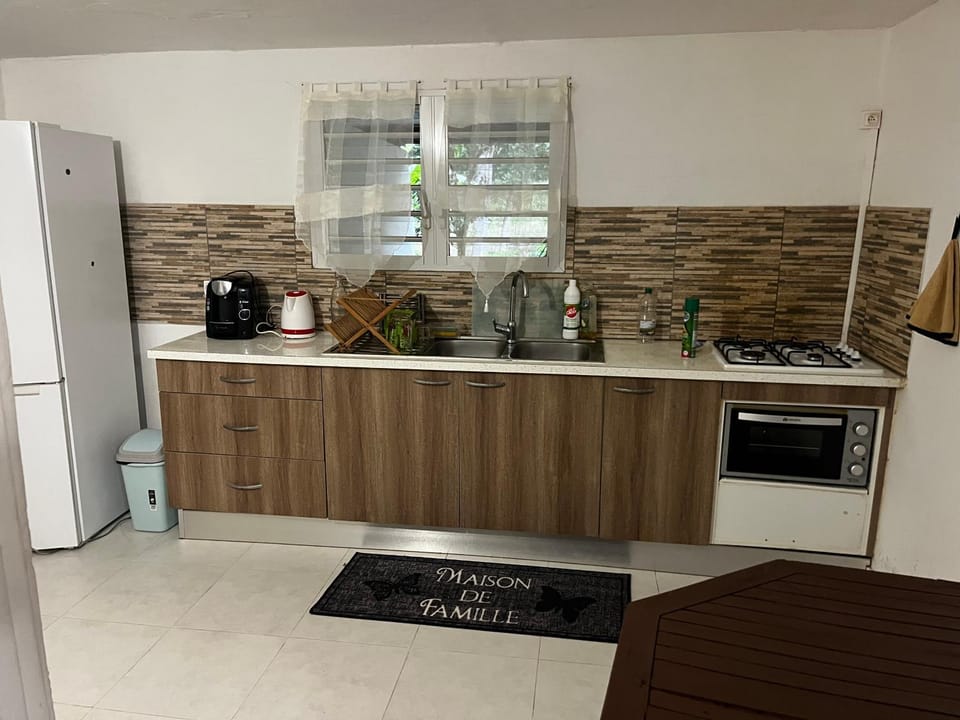 Aux bambous Apartment in Sainte-Luce