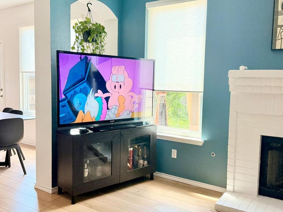 Modern 5BR Family Home House in Leander