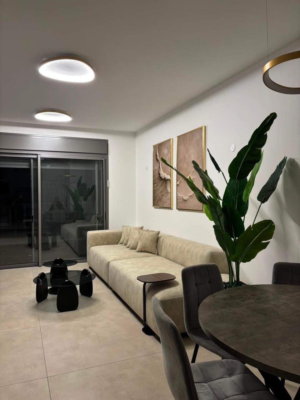 Living room, Seating area, Dining area